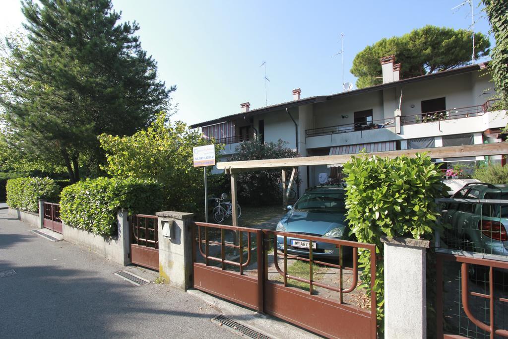 Villa Renata Lignano Sabbiadoro Chambre photo